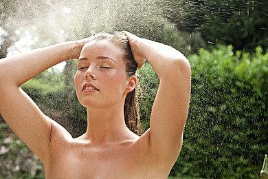 PS5首年销量成绩对比：领先Xbox，但落后于PS4